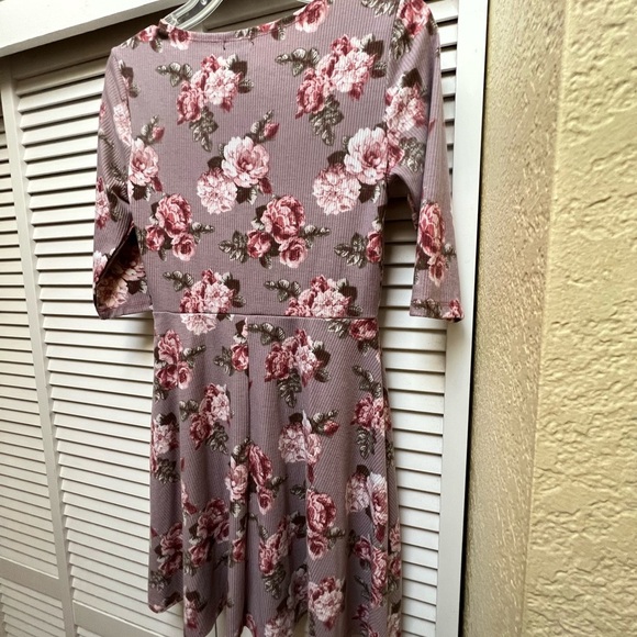 Floral Dress Sz L - Picture 6 of 10